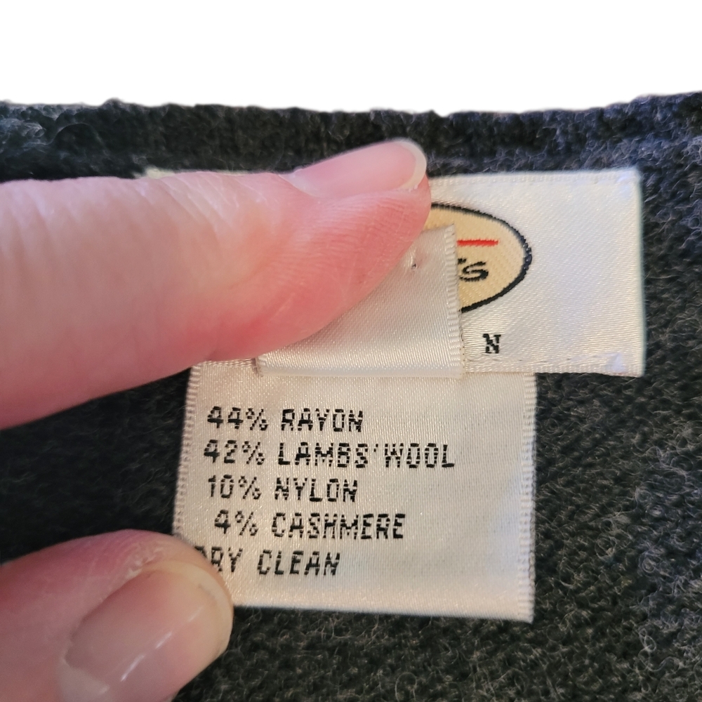 Talbots Woman wool blend argyle sweater vest - 1X.       M23 - Picture 5 of 5